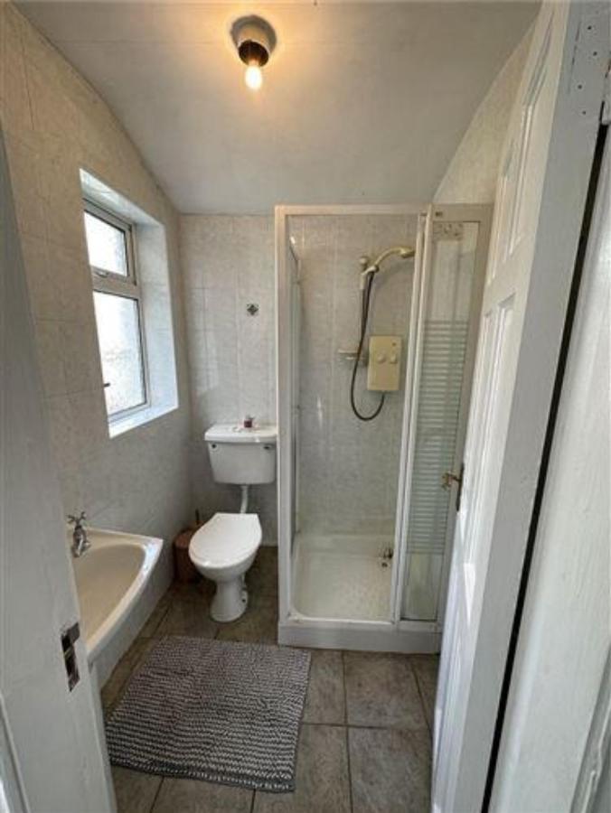 הוילה גלוואיי City Centre Townhouse מראה חיצוני תמונה